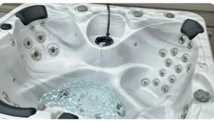 Hot Tub Air Locks filling through filter compartment
